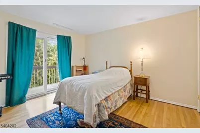 39 Harrison Ave #8, Montclair Twp., NJ 07042 - Photo 11