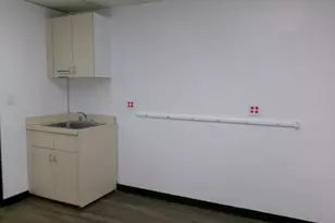 516 Hamburg Tpke, Wayne, NJ 07470 - Photo 7