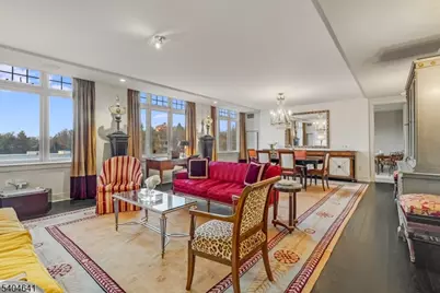 616 S Orange Ave, Skyhouse 4 #SH4, Maplewood, NJ 07040 - Photo 1