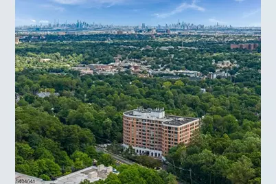 616 S Orange Ave, Skyhouse 4 #SH4, Maplewood, NJ 07040 - Photo 39