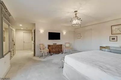 616 S Orange Ave, Skyhouse 4 #SH4, Maplewood, NJ 07040 - Photo 19