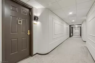 616 S Orange Ave Skyhouse 4, Maplewood, NJ 07040 - Photo 25