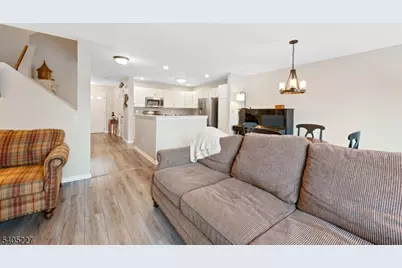 30 Hickory Way, Mount Arlington, NJ 07856 - Photo 9