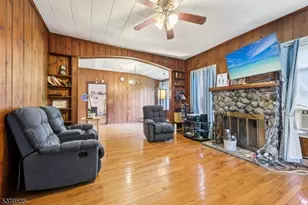 101 Seminole Ave, Lincoln Park, NJ 07035 - Photo 1