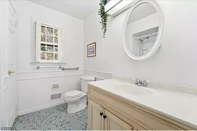 35 Brooktree Rd, East Windsor Township, NJ 08520 - Photo 17