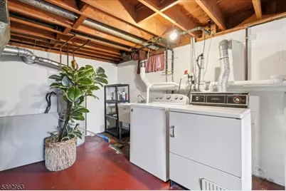 35 Brooktree Rd, East Windsor Township, NJ 08520 - Photo 15