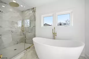 7 Royal Ave, Livingston, NJ 07039 - Photo 31