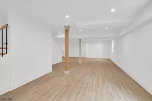 7 Royal Ave, Livingston, NJ 07039 - Photo 17