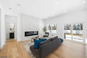 7 Royal Ave, Livingston, NJ 07039 - Photo 15