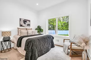 7 Royal Ave, Livingston, NJ 07039 - Photo 3