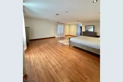 662 Foothill Rd, Bridgewater, NJ 08807 - Photo 17