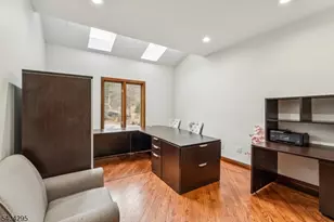 662 Foothill Rd, Bridgewater, NJ 08807 - Photo 15