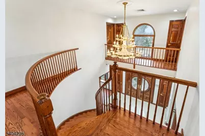 662 Foothill Rd, Bridgewater, NJ 08807 - Photo 19