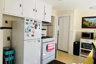 17 Highland Ave, Millburn, NJ 07078 - Photo 7