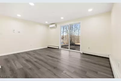 12 Hobart Trl, Hopatcong, NJ 07843 - Photo 29