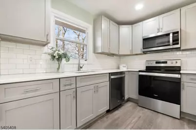 12 Hobart Trl, Hopatcong, NJ 07843 - Photo 15