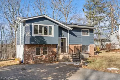 12 Hobart Trl, Hopatcong, NJ 07843 - Photo 1