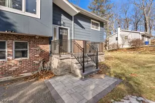 12 Hobart Trail, Hopatcong, NJ 07843 - Photo 5