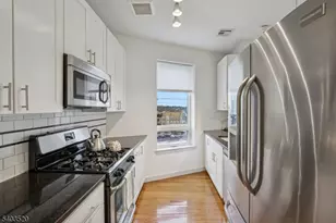 52 Lincoln Ave, Orange, NJ 07050 - Photo 21