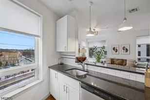 52 Lincoln Ave, Orange, NJ 07050 - Photo 19