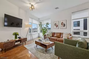 52 Lincoln Ave, City Of Orange Twp., NJ 07050 - Photo 9