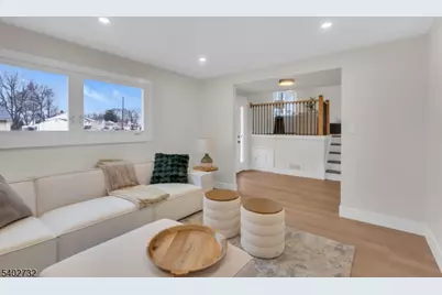 183 Winifred Dr, Totowa, NJ 07512 - Photo 11