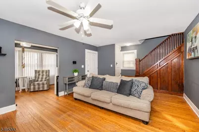 47 Ampere Pkwy, East Orange, NJ 07017 - Photo 9