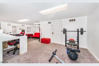 47 Ampere Pkwy, East Orange, NJ 07017 - Photo 17