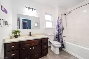 47 Ampere Pkwy, East Orange, NJ 07017 - Photo 15