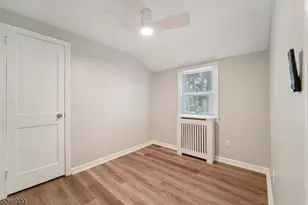 2-33 31st St, Fair Lawn, NJ 07410 - Photo 17