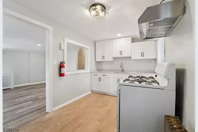 2-33 31st St, Fair Lawn, NJ 07410 - Photo 5