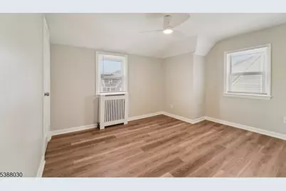 2-33 31st St, Fair Lawn, NJ 07410 - Photo 15