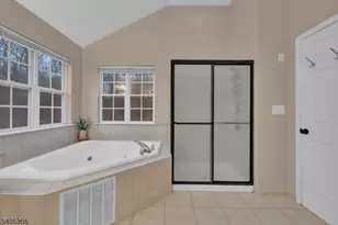 15 Dorset Dr, Mount Olive, NJ 07840 - Photo 27