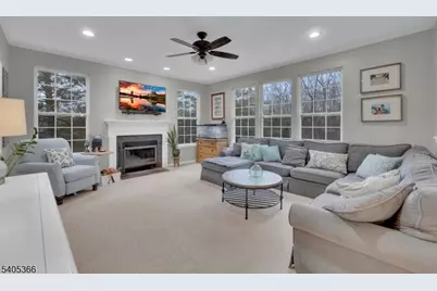 15 Dorset Dr, Mount Olive, NJ 07840 - Photo 15