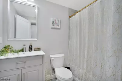 225 S 9th St, Newark, NJ 07103 - Photo 17