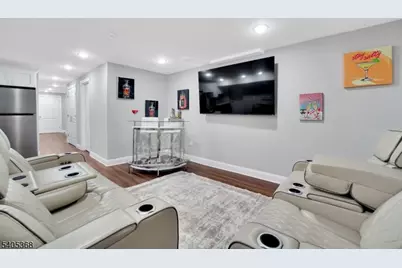 225 S 9th St, Newark, NJ 07103 - Photo 3
