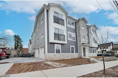 71 Lindsley Ave, Newark, NJ 07106 - Photo 1