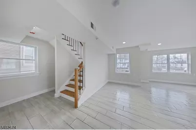 71 Lindsley Ave, Newark, NJ 07106 - Photo 33