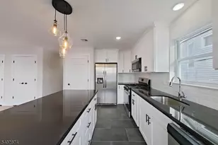 71 Lindsley Ave, Newark, NJ 07106 - Photo 27