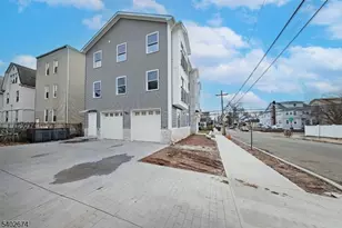 71 Lindsley Ave, Newark, NJ 07106 - Photo 7