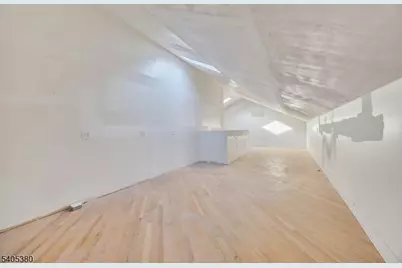 127 Stockton Ave, Franklin Township, NJ 08540 - Photo 29