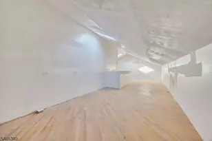 127 Stockton Ave, Franklin Township, NJ 08540 - Photo 29