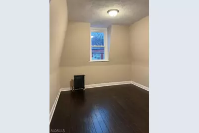 1635 Union Tpke, North Bergen, NJ 07047 - Photo 9