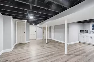 288 William St, East Orange, NJ 07017 - Photo 35