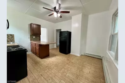 420 Lakeview Ave #1R, Clifton, NJ 07011 - Photo 5