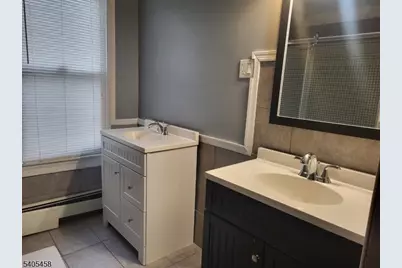 258 Chambers St, Phillipsburg, NJ 08865 - Photo 5