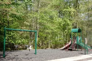 4706 Tudor Dr, Pequannock Township, NJ 07444 - Photo 27