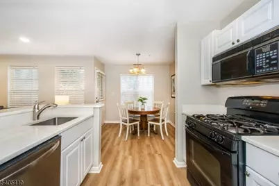 4706 Tudor Dr #4706, Pequannock Township, NJ 07444 - Photo 9