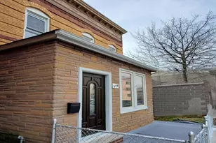 244 Lincoln Ave, Cliffside Park, NJ 07010 - Photo 3