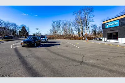 90 Ridgedale Ave, East Hanover Township, NJ 07936 - Photo 13